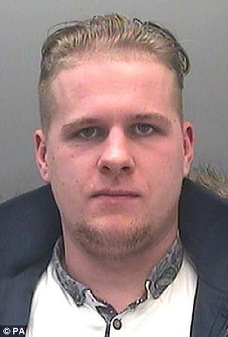 3F2F854100000578-0-image-a-12_1492008761240 3F2F854100000578-0-image-a-12_1492008761240