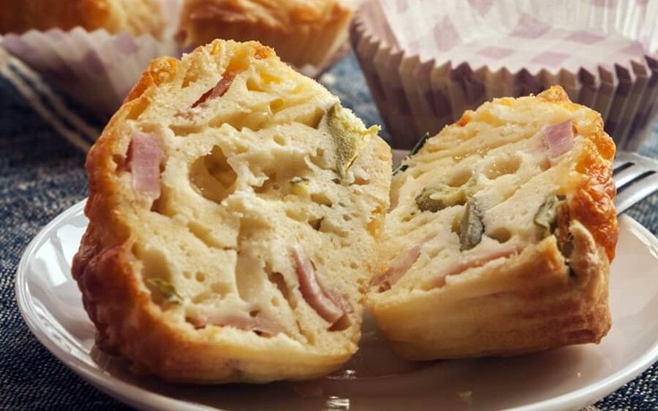 Muffins με παντσέτα και mozzarella