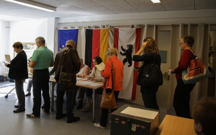 Νέες εκλογές θέλουν οι μισοί ψηφοφόροι στη Γερμανία