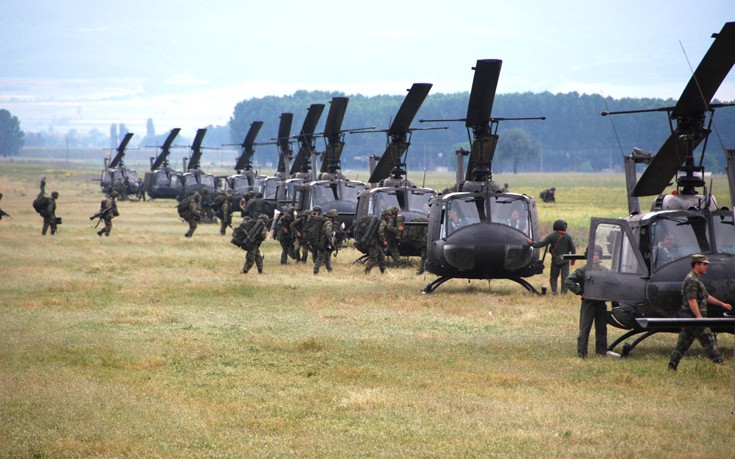 Ποια είναι τα ελικόπτερα Χιούι που έχει ο Ελληνικός Στρατός