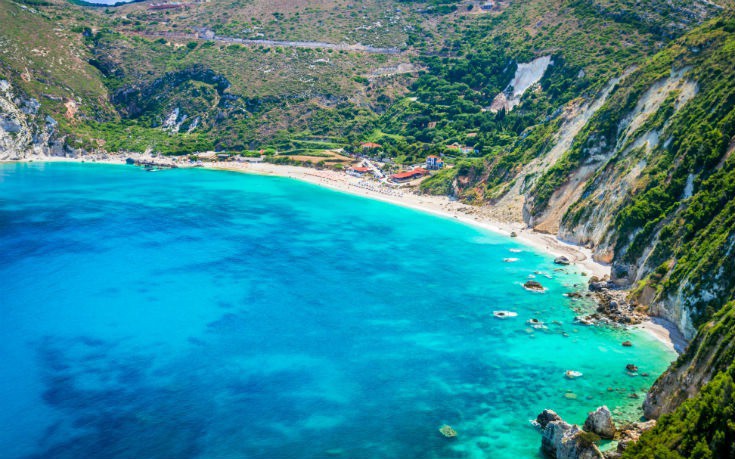 Τρεις ελληνικές παραλίες στη λίστα της Telegraph