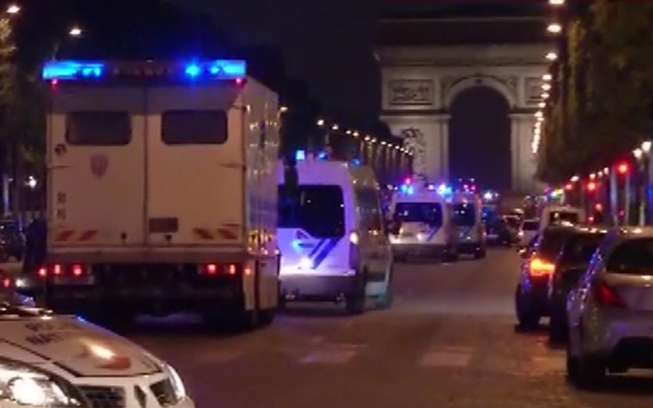 Ανταλλαγή πυρών με έναν νεκρό και έναν τραυματία στο Παρίσι