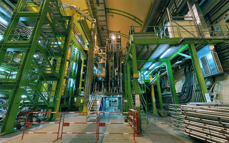 Νέα στοιχεία από το πείραμα LHCb του CERN