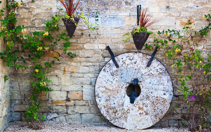 ΜΠΙΜΠΟΥΡΙ ΑΓΓΛΙΑ