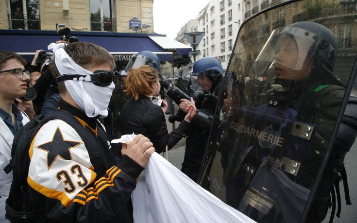Εννέα άνθρωποι συνελήφθησαν στις διαδηλώσεις στο Παρίσι