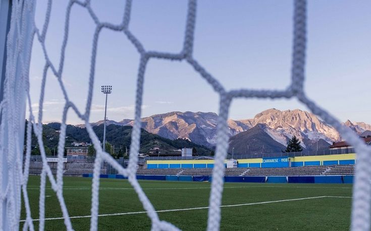 Τι έγινε όταν ο Μπουφόν αγόρασε την ομάδα της πόλης του για να τη βοηθήσει