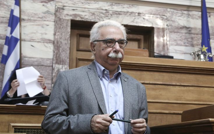 Γαβρόγλου: Θεωρείται ένα «σκανδαλάκι» η εξαγορά της στρατιωτικής θητείας