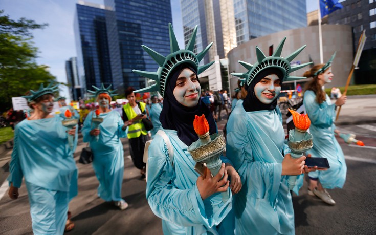 AP_17144580492741 AP_17144580492741