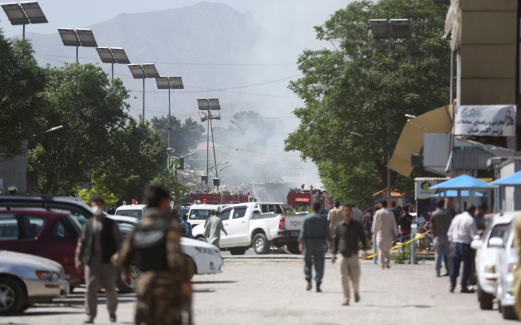 Τουλάχιστον 13 νεκροί στο μακελειό σε σιιτικό τέμενος στην Καμπούλ