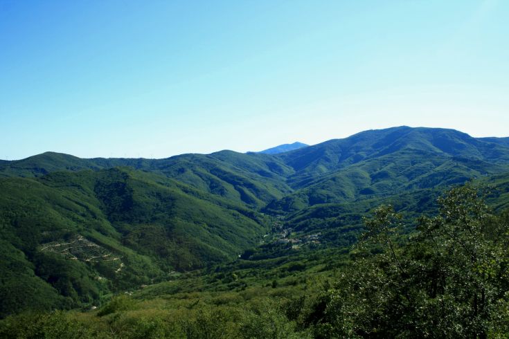 Δήμαρχος ιταλικού χωριού δίνει 2.000 ευρώ σε όποιον μετακομίσει εκεί