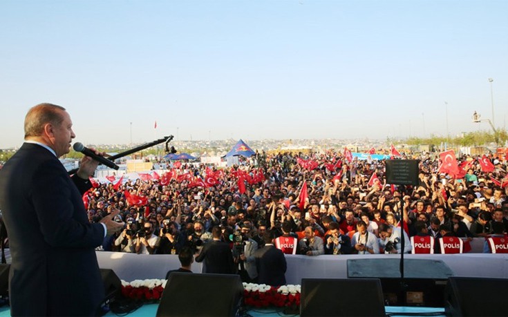 Αναφορά Ερντογάν στον Μωάμεθ τον Πορθητή και τον πολεμιστή που «πάτησε» πρώτος τα τείχη της Πόλης