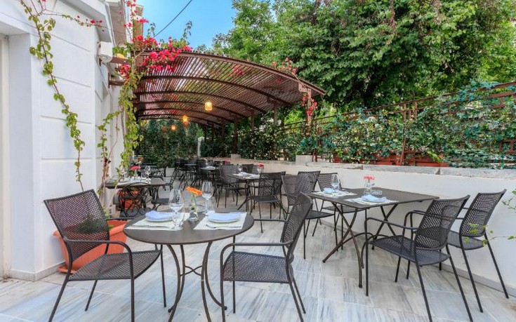 Ζάχαρη και Αλάτι Wine Restaurant, γεύσεις φιλοξενίας στους πρόποδες του Λυκαβηττού