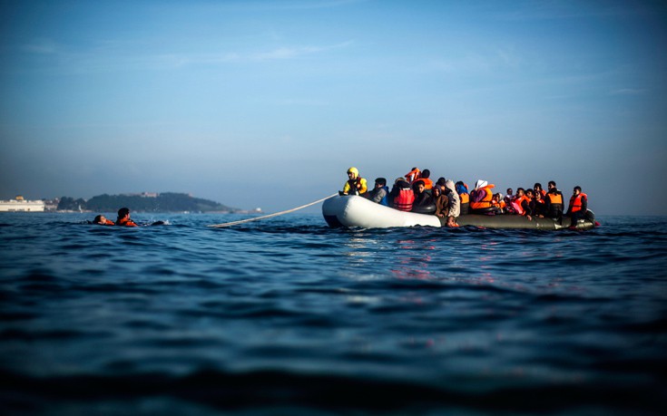 Μεγάλο μακρύ λευκό στρόφιγγες