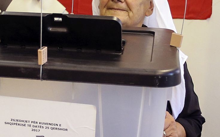 Χαμηλό ποσοστό συμμετοχής στις εκλογές των Ελλήνων της Αλβανίας