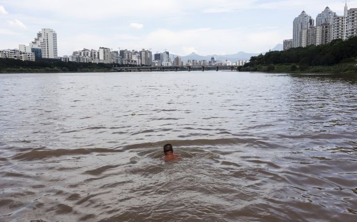 Ακόμη δέκα νεκροί από τις πλημμύρες στην Κίνα