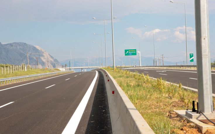Ολοκληρώθηκε η σύνδεση της Ιονίας Οδού με τη γέφυρα Ρίου-Αντιρρίου