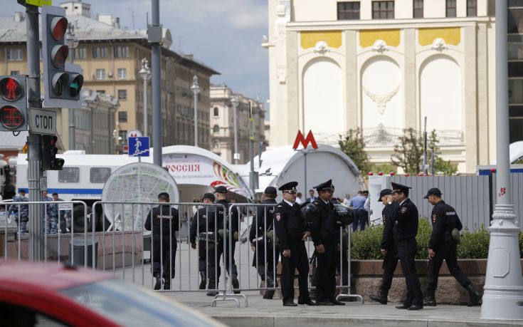 Άρχισαν οι συλλήψεις διαδηλωτών στη Ρωσία