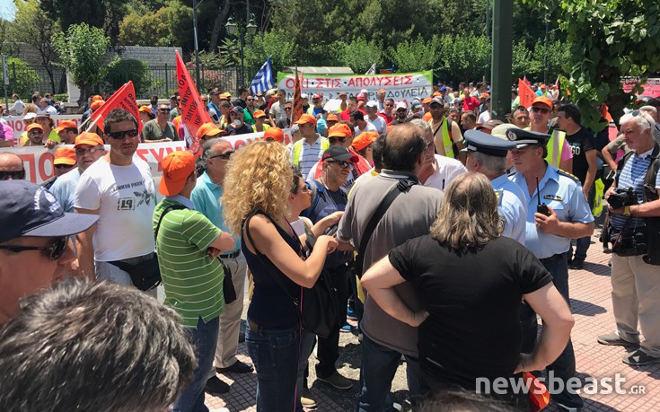 Στο υπουργείο Διοικητικής Μεταρρύθμισης έληξε η κινητοποίηση της ΠΟΕ-ΟΤΑ