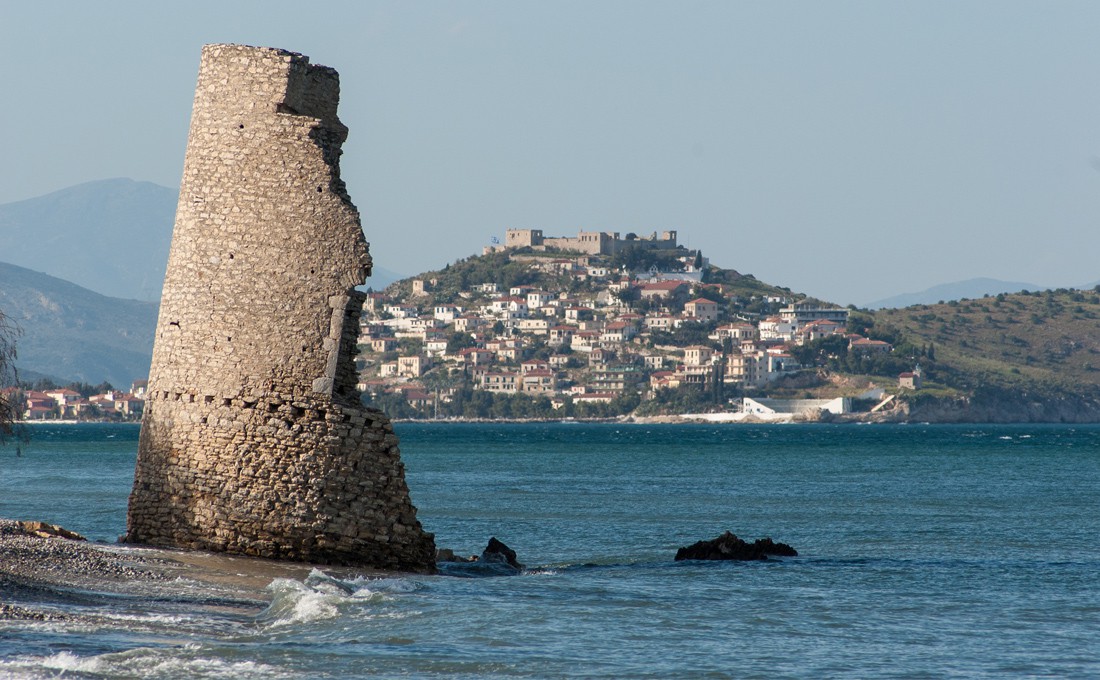 Παράλιο Άστρος, ο οικισμός της Πελοποννήσου με την ατελείωτη ακρογιαλιά