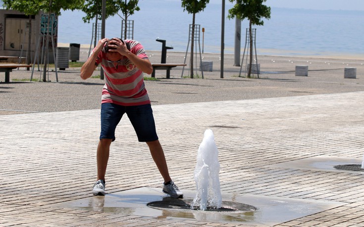 Καλλιάνος: Πανευρωπαϊκό ρεκόρ καύσωνα, πάνω από 45°C στην Αττική