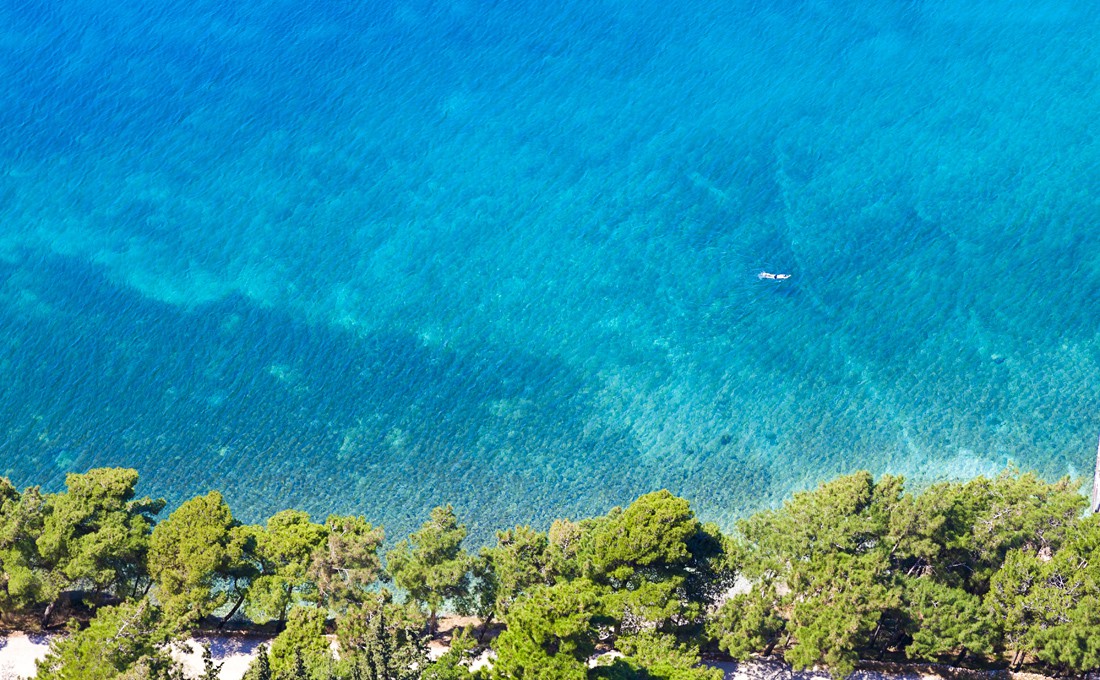 Αρβανιτιά, η παραλία στην καρδιά του Ναυπλίου