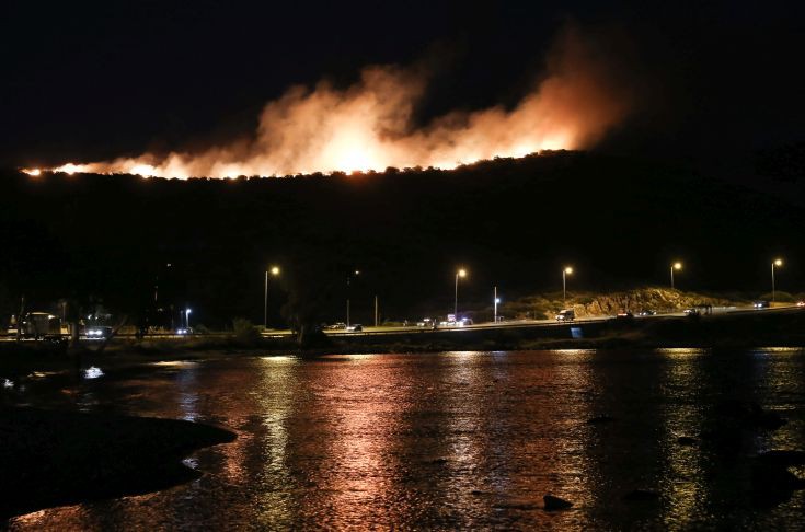 καλυβια σαρωνίδα2 καλυβια σαρωνίδα2