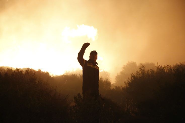 καλυβια σαρωνιδα7 καλυβια σαρωνιδα7