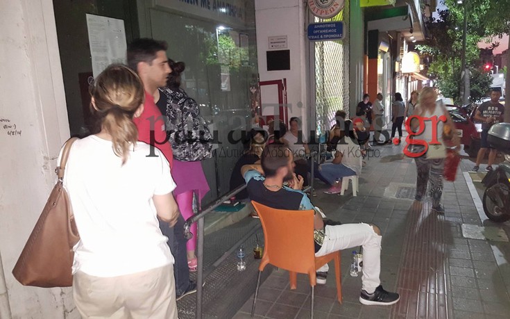 Πολύωρη αναμονή και ολονυκτία για μια θέση σε βρεφονηπιακό σταθμό