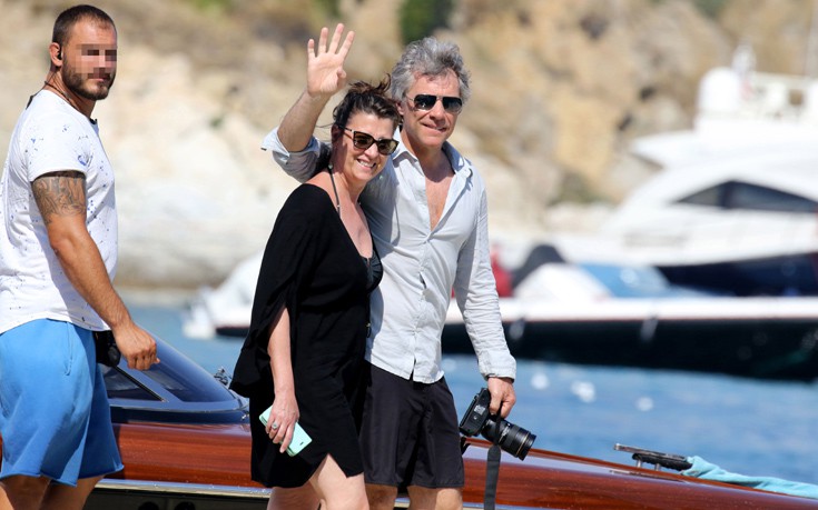 Ψηφίζει Μύκονο ο Jon Bon Jovi