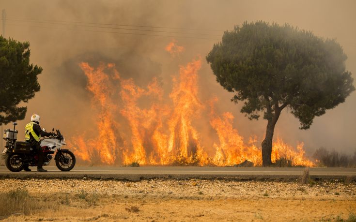 Υπό έλεγχο η φωτιά στο Γλυκομήλι