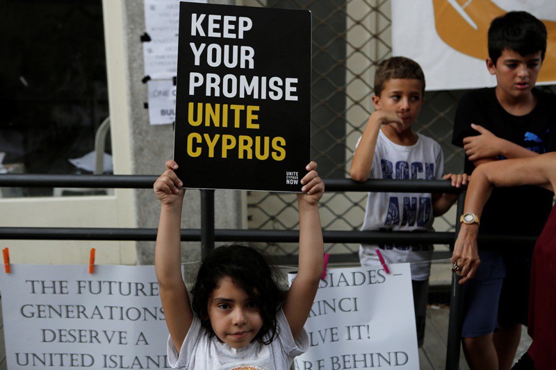Handelsblatt: Η Τουρκία ευθύνεται για το νέο ναυάγιο στο Κυπριακό