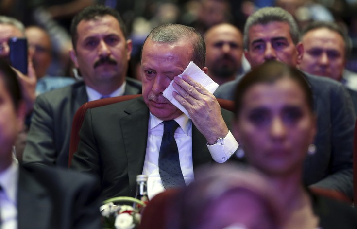 Απολύθηκε ο πιλότος που έσωσε τον Ερντογάν το βράδυ του πραξικοπήματος