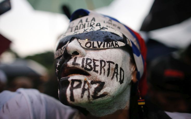 Έντεκα χώρες απορρίπτουν κάθε «στρατιωτική επέμβαση» στη Βενεζουέλα