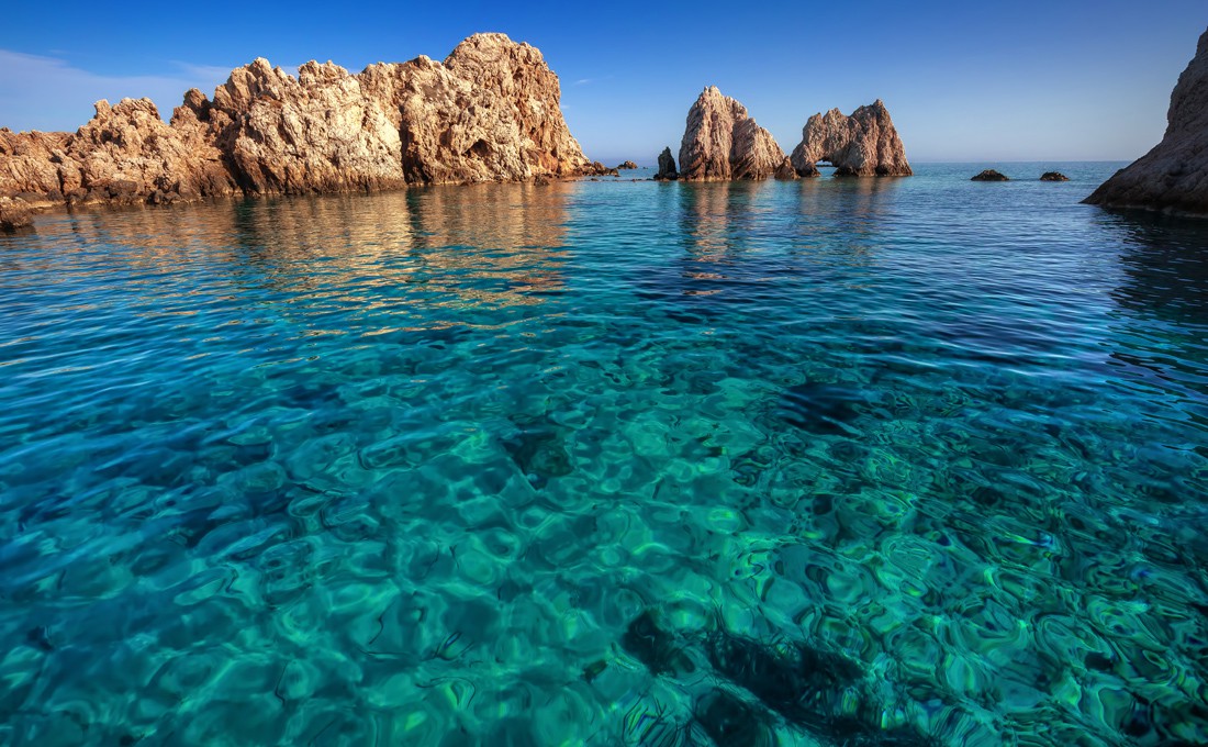 Αντίπαρος, μια λευκή πινελιά στο Αιγαίο