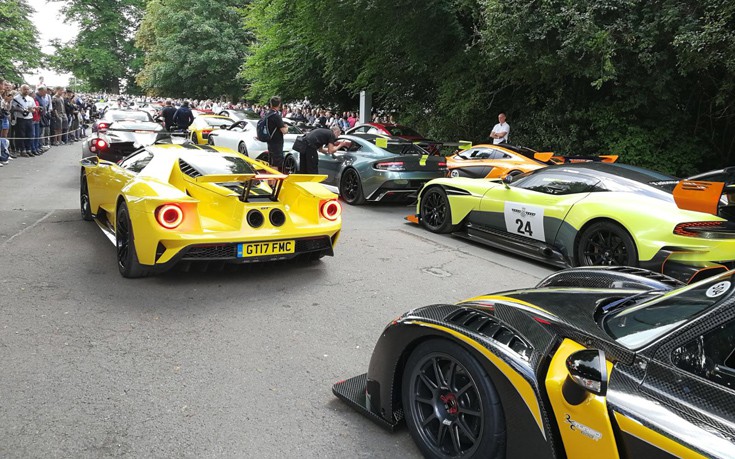 Το Ford GT και η Mustang GT4 στο Goodwood