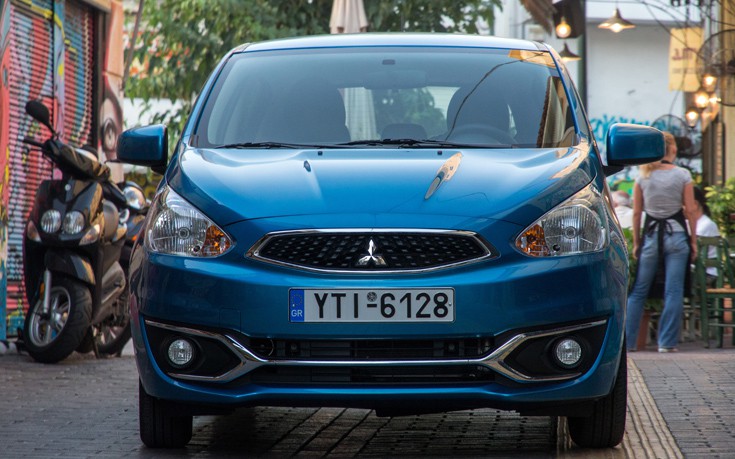 MitsubishiSpaceStarAction18