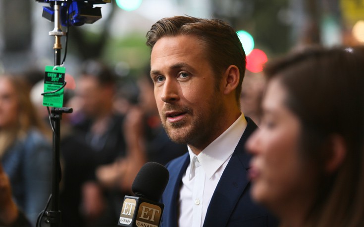 Είναι ίδιος με τον Ryan Gosling, είναι fashion blogger και ζει στη Γερμανία