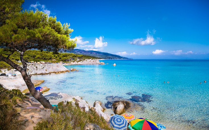 Οι εντυπωσιακές παραλίες της Χαλκιδικής