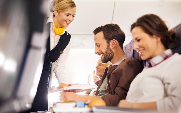 Η Lufthansa προσφέρει νέα σερβίτσια στην Economy Class