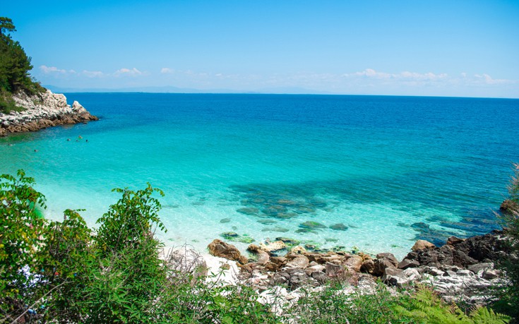 ΣΑΛΙΑΡΑ ΘΑΣΟΣ ΣΑΛΙΑΡΑ ΘΑΣΟΣ