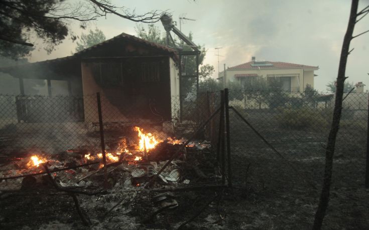 «Δεν μπορούμε να πούμε ότι η φωτιά ελέγχεται»