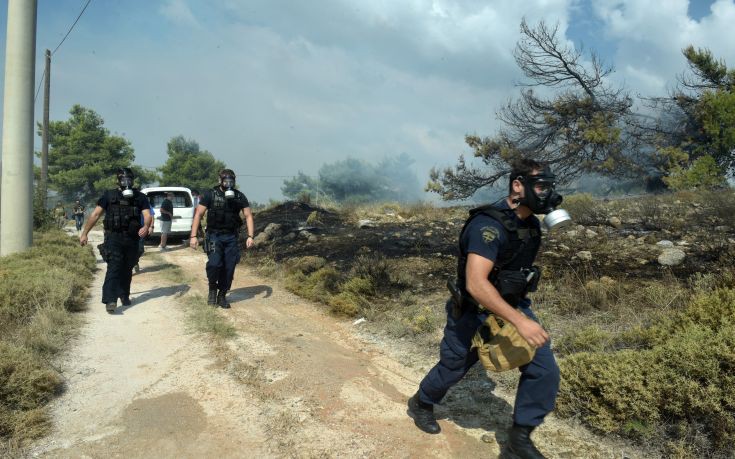 Που απαγορεύεται η κυκλοφορία λόγω της πυρκαγιάς στην Ανατολική Αττική