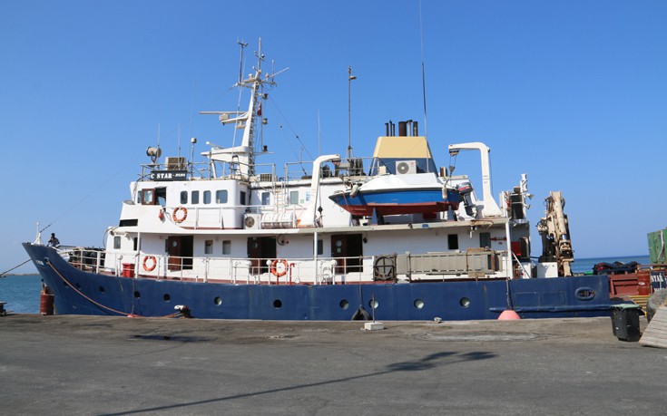 Aνεπιθύμητο το πλοίο «C STAR» των ακροδεξιών στην Ιεράπετρα