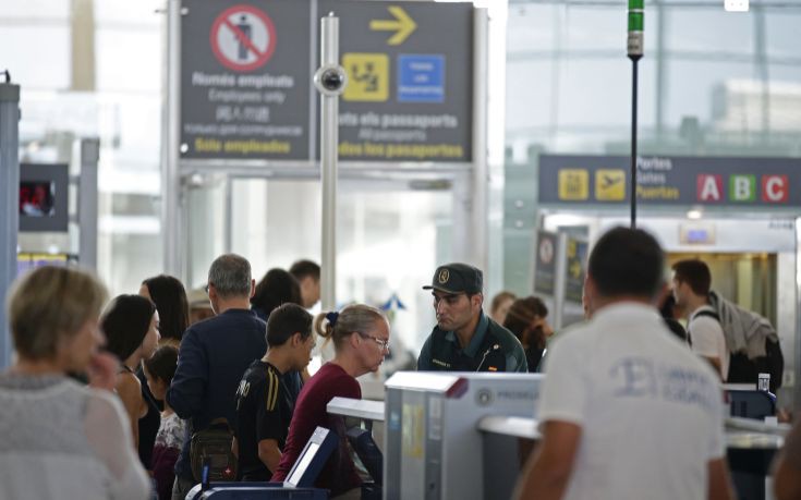 Απεργία στο προσωπικό ασφαλείας του αεροδρομίου της Βαρκελώνης