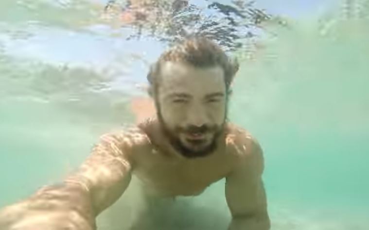 Ο Ντάνος γύρισε το πρώτο του διαφημιστικό