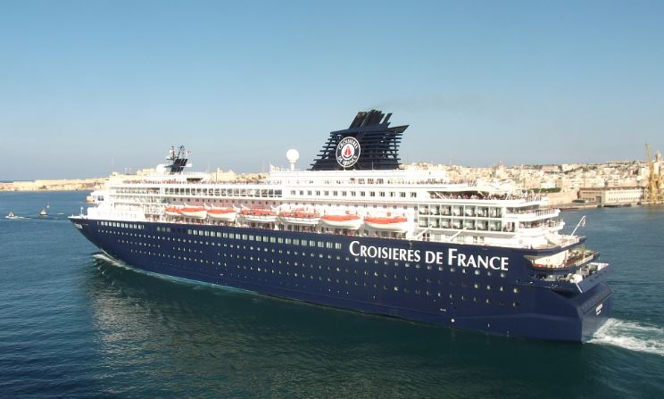 Στην Σούδα κατέπλευσε εκτάκτως την νύχτα το κρουαζιερόπλοιο Horizon