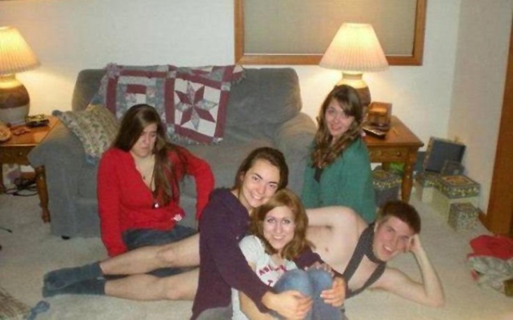 Οικογενειακά άλμπουμ που κρύβουν αξέχαστες στιγμές