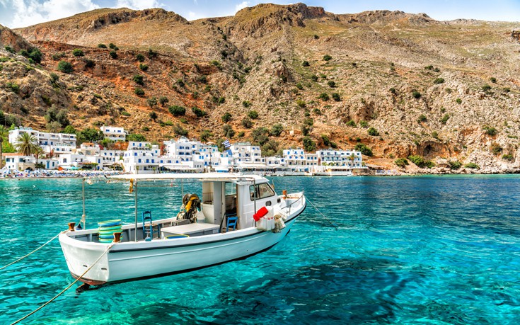FAZ: Αγαπημένος προορισμός διακοπών η Ελλάδα
