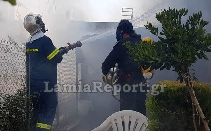 Πυρκαγιά σε αποθήκη χρωμάτων στη Λαμία