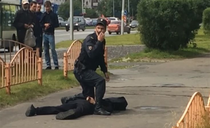 Άνδρας μαχαίρωσε περαστικούς σε πόλη της Ρωσίας